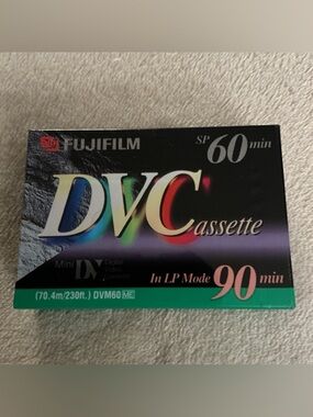 NEW FUJIFILM DVC Mini DV SP 60min LP 90min DVM60 Digital Video Cassette